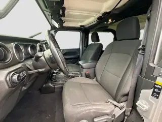 Jeep Wrangler 2020 4x4 Willys Sport 2 puertas SUV