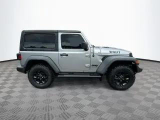 Jeep Wrangler 2020 4x4 Willys Sport 2 puertas SUV