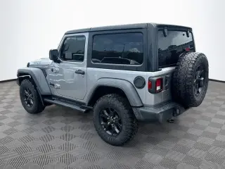 Jeep Wrangler 2020 4x4 Willys Sport 2 puertas SUV