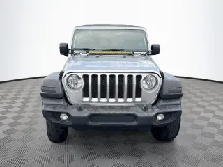 Jeep Wrangler Unlimited 2018 4x4 Sport 4 puertas SUV (lanzamiento a mitad de año)