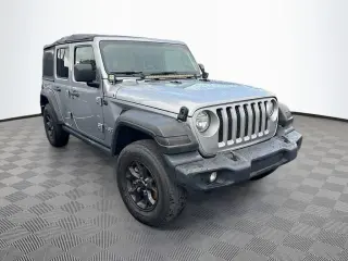 Jeep Wrangler Unlimited 2018 4x4 Sport 4 puertas SUV (lanzamiento a mitad de año)