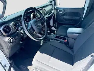 Jeep Wrangler Unlimited 2022 4x4 Sport 4 puertas SUV