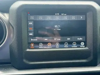 Jeep Wrangler Unlimited 2022 4x4 Jeep Beach Edition 4 puertas SUV
