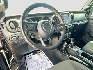 Jeep Wrangler Unlimited 2022 4x4 Sport 4 puertas SUV