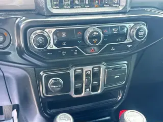Jeep Wrangler Unlimited 2022 4x4 Sport 4 puertas SUV