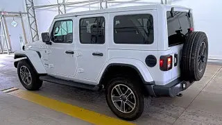 Jeep Wrangler 2023 4x4 Sahara 4 puertas SUV