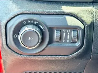 Jeep Wrangler Unlimited 2022 4x4 Sahara Altitude 4 puertas SUV