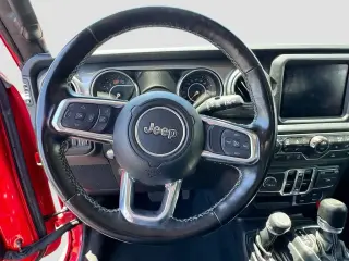 Jeep Wrangler Unlimited 2022 4x4 Sahara Altitude 4 puertas SUV