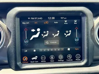 Jeep Wrangler Unlimited 2022 4x4 Sahara Altitude 4 puertas SUV