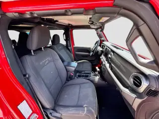 Jeep Wrangler Unlimited 2022 4x4 Sahara Altitude 4 puertas SUV