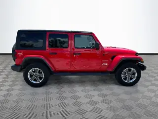 Jeep Wrangler Unlimited 2022 4x4 Sahara Altitude 4 puertas SUV