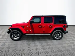 Jeep Wrangler Unlimited 2022 4x4 Sahara Altitude 4 puertas SUV
