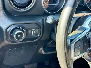 Jeep Wrangler Unlimited 2022 4x4 Sahara Altitude 4 puertas SUV
