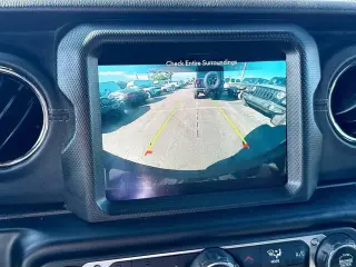 Jeep Wrangler Unlimited 2022 4x4 Sahara Altitude 4 puertas SUV