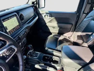 Jeep Wrangler Unlimited 2022 4x4 Sahara Altitude 4 puertas SUV