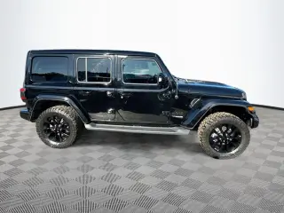Jeep Wrangler Unlimited 2022 4x4 Sahara Altitude 4 puertas SUV