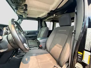 Jeep Wrangler 2023 4x4 Sahara 4 puertas SUV