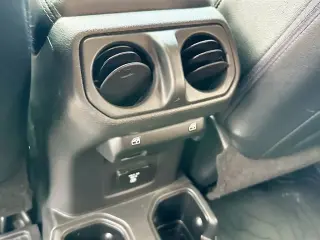 Jeep Wrangler Unlimited 2022 4x4 High Altitude 4 puertas SUV