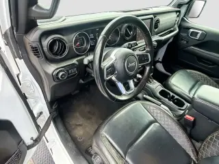 Jeep Wrangler Unlimited 2022 4x4 Sahara Altitude 4 puertas SUV