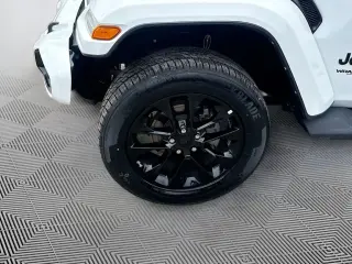 Jeep Wrangler Unlimited 2022 4x4 Sahara Altitude 4 puertas SUV