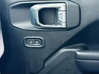 Jeep Wrangler 2023 4x4 Willys 4xe 4 puertas SUV