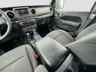 Jeep Wrangler 2023 4x4 Willys 4xe 4 puertas SUV