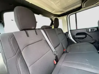 Jeep Wrangler 2023 4x4 Willys 4xe 4 puertas SUV