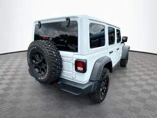 Jeep Wrangler 2023 4x4 Willys 4xe 4 puertas SUV