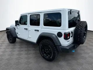 Jeep Wrangler 2023 4x4 Willys 4xe 4 puertas SUV