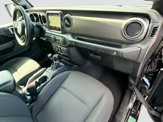 Jeep Wrangler 2023 4x4 Willys 4xe 4 puertas SUV