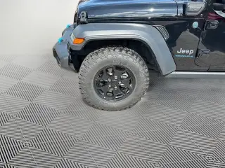 Jeep Wrangler 2023 4x4 Willys 4xe 4 puertas SUV