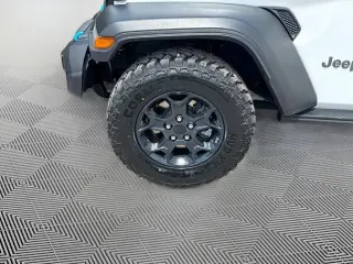 Jeep Wrangler 2023 4x4 Willys 4xe 4 puertas SUV