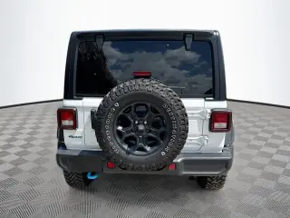 Jeep Wrangler 2023 4x4 Willys 4xe 4 puertas SUV