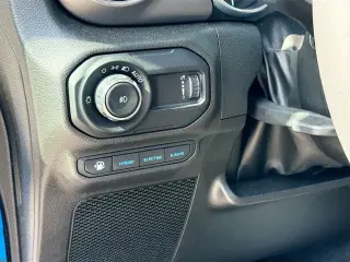 Jeep Wrangler 2023 4x4 Willys 4xe 4 puertas SUV