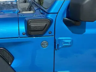 Jeep Wrangler 2023 4x4 Willys 4xe 4 puertas SUV