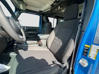Jeep Wrangler 2023 4x4 Willys 4xe 4 puertas SUV