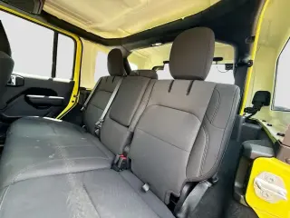 Jeep Wrangler 2023 4x4 Willys 4xe 4 puertas SUV
