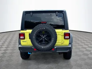 Jeep Wrangler 2023 4x4 Willys 4xe 4 puertas SUV