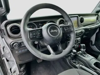 Jeep Wrangler 2023 4x4 Willys 4xe 4 puertas SUV