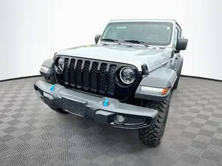 Jeep Wrangler 2023 4x4 Willys 4xe 4 puertas SUV