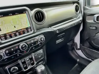 Jeep Wrangler 2023 4x4 Willys 4xe 4 puertas SUV