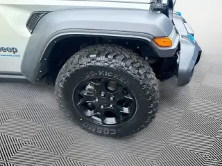 Jeep Wrangler 2023 4x4 Willys 4xe 4 puertas SUV
