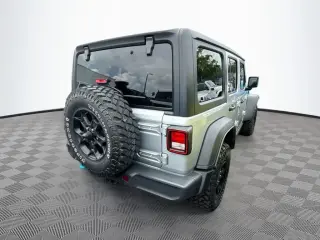 Jeep Wrangler 2023 4x4 Willys 4xe 4 puertas SUV