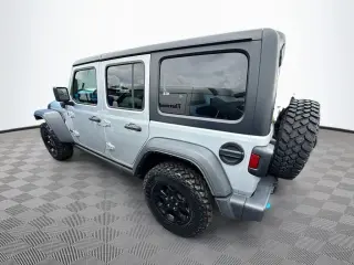 Jeep Wrangler 2023 4x4 Willys 4xe 4 puertas SUV