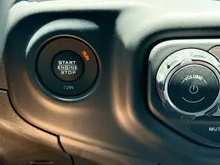 Jeep Wrangler 2023 4x4 Willys 4xe 4 puertas SUV