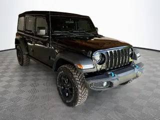 Jeep Wrangler 2023 4x4 Willys 4xe 4 puertas SUV