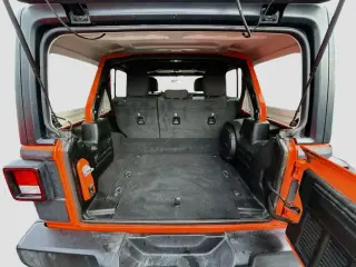 Jeep Wrangler 2023 4x4 Willys 4xe 4 puertas SUV