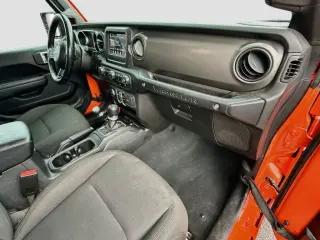 Jeep Wrangler 2023 4x4 Willys 4xe 4 puertas SUV
