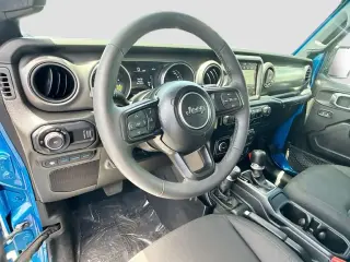 Jeep Wrangler 2023 4x4 Willys 4xe 4 puertas SUV