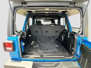 Jeep Wrangler 2023 4x4 Willys 4xe 4 puertas SUV